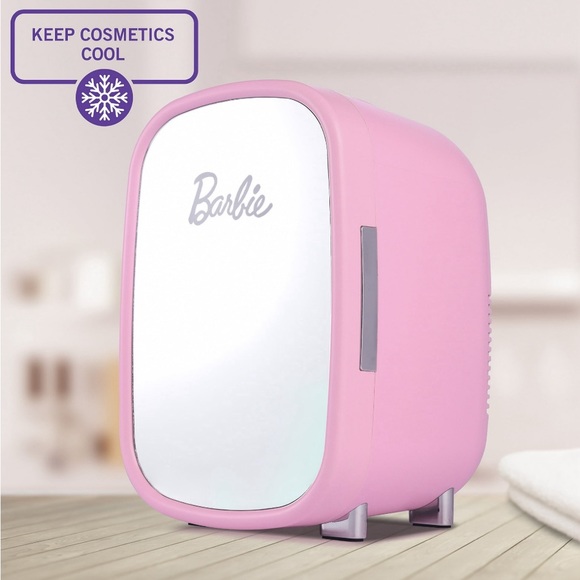 Barbie Pink Mini Fridge - Picture 4 of 8